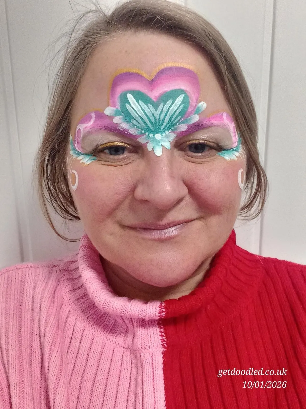 A pastel heart princess crown design